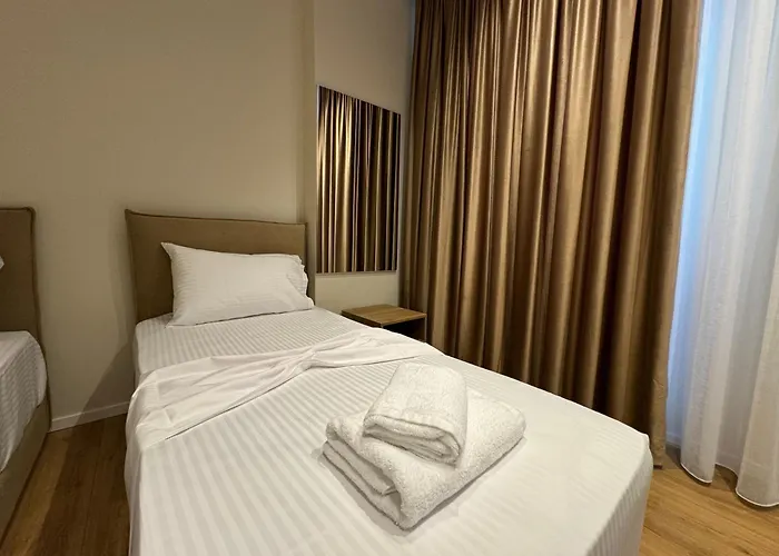 Hotel Andi Downtown Deluxe *