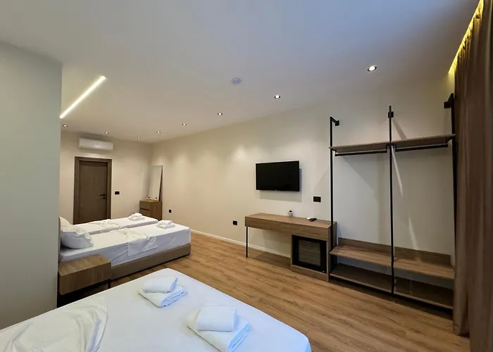 Andi Downtown Deluxe Hotel