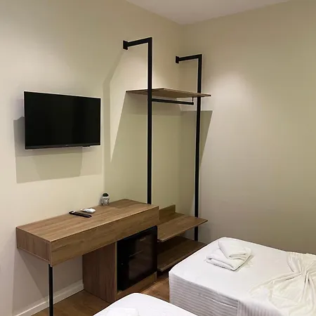 Hotel Andi Downtown Deluxe *